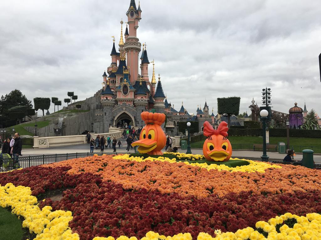 F&B'S Home Disneyland Paris Серрі Екстер'єр фото