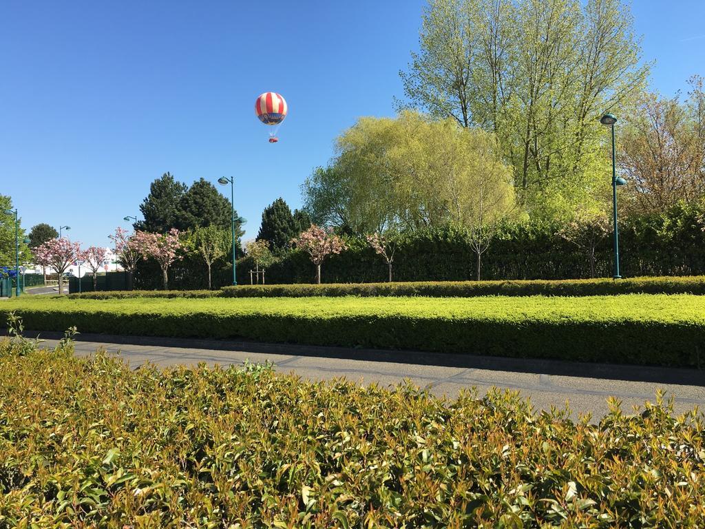 F&B'S Home Disneyland Paris Серрі Екстер'єр фото