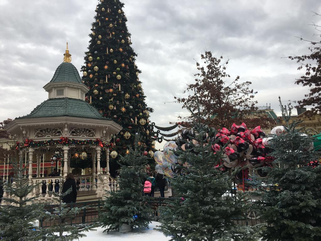F&B'S Home Disneyland Paris Серрі Екстер'єр фото