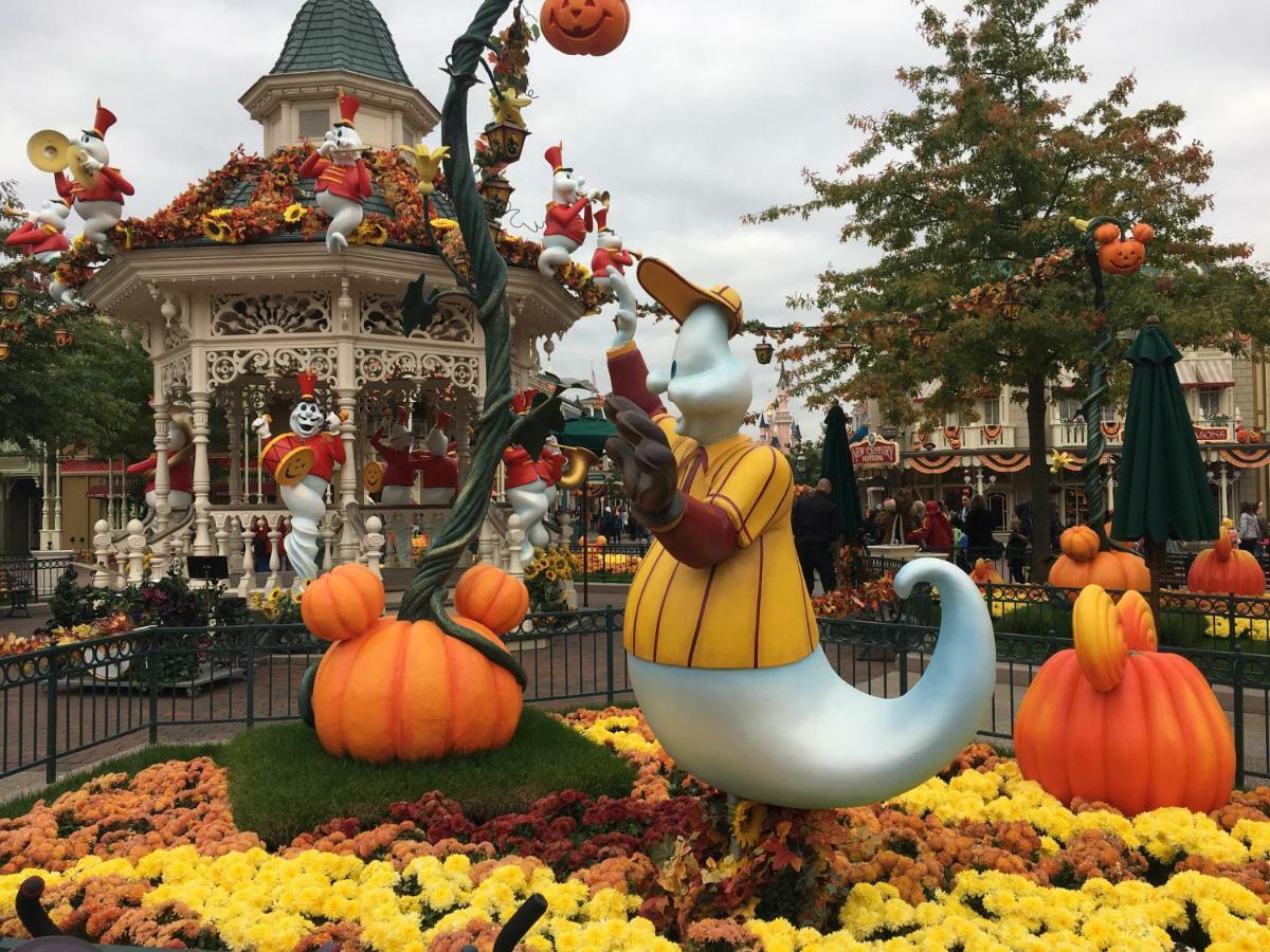 F&B'S Home Disneyland Paris Серрі Екстер'єр фото
